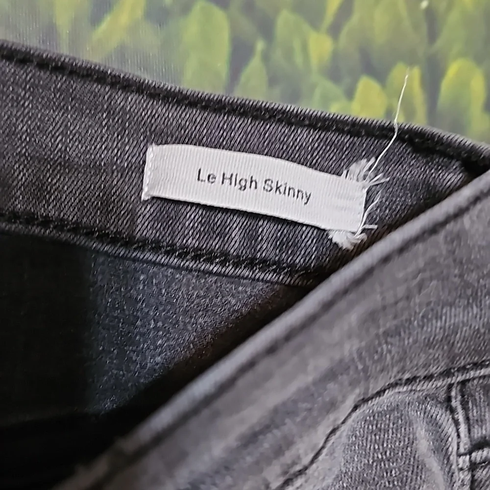 Frame Le High Skinny Raw‎ Hem Jeans Size 25